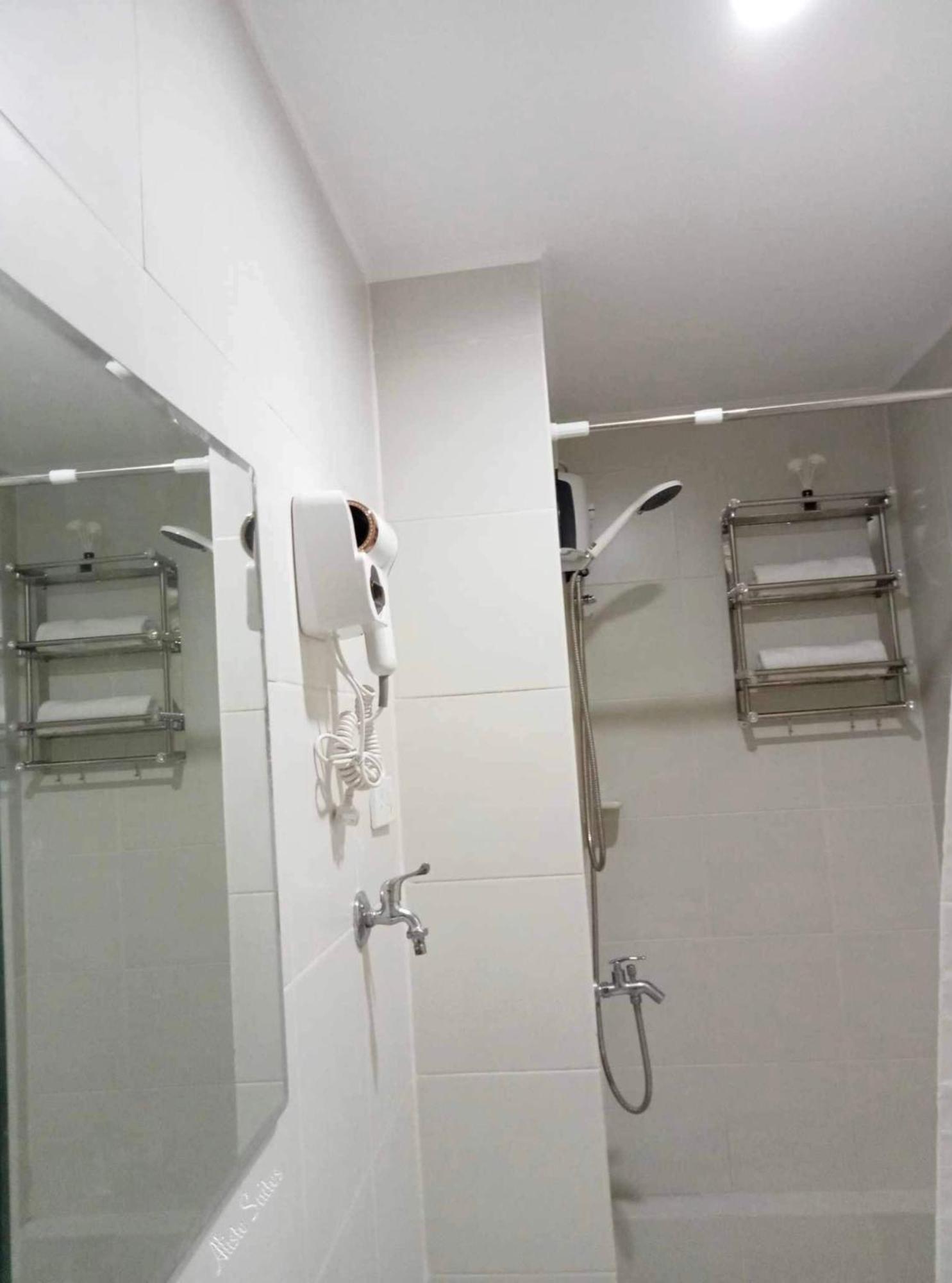 Dumaguete City Aliste Suites Marina Spatial מראה חיצוני תמונה